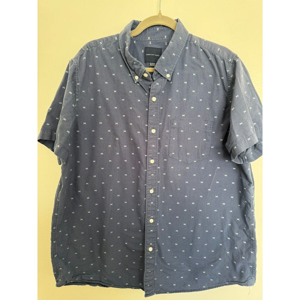 American Eagle Men’s Blue Geometric Print Short Sleeve Button Down Shirt - XL